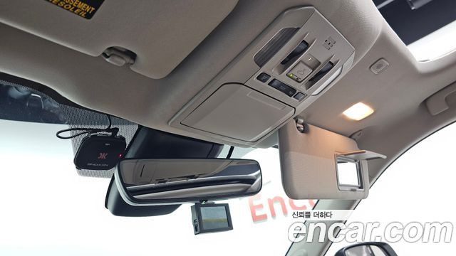Toyota Highlander (IV) 2.5 4WD Limited 2024 — фото 37