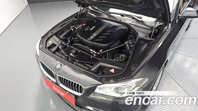 BMW 5 Series (F10) 520d xDrive Luxury 2014 — фото 6