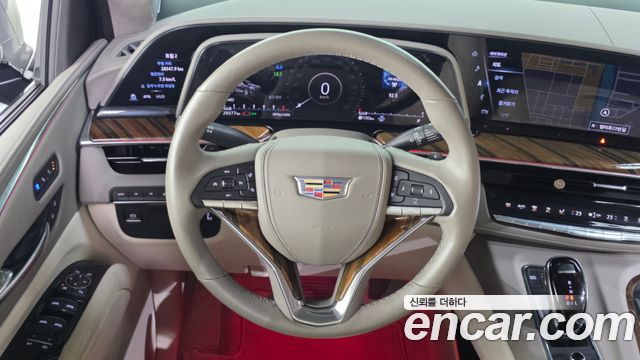 Cadillac Escalade (V) 6.2 Premium Luxury Platinum 2021 — фото 17