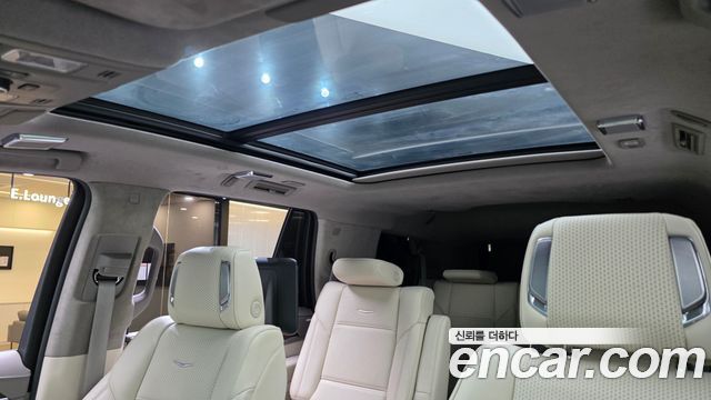 Cadillac Escalade (V) 6.2 Premium Luxury Platinum 2021 — фото 22