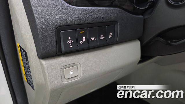 Kia Carnival 9-Seater Noblesse Special 2019 — фото 14