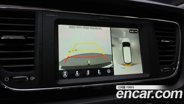 Kia Carnival 9-Seater Noblesse Special 2019 — фото 18