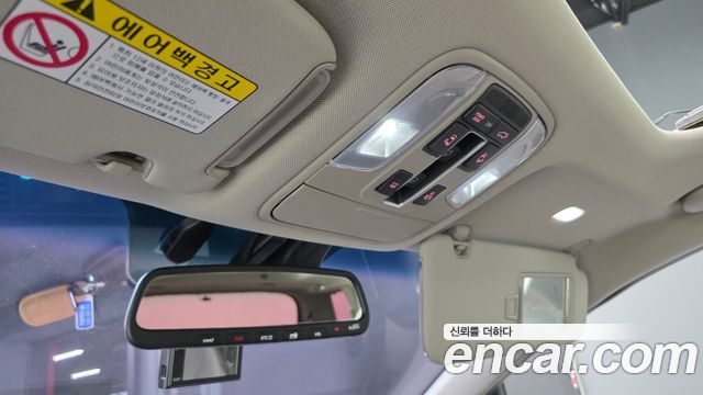 Kia Carnival 9-Seater Noblesse Special 2019 — фото 28