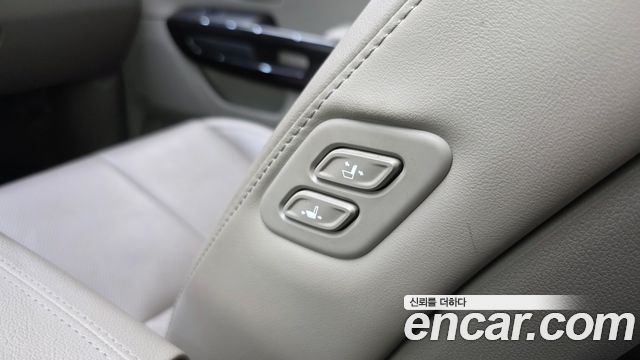 Kia Carnival 9-Seater Noblesse Special 2019 — фото 31