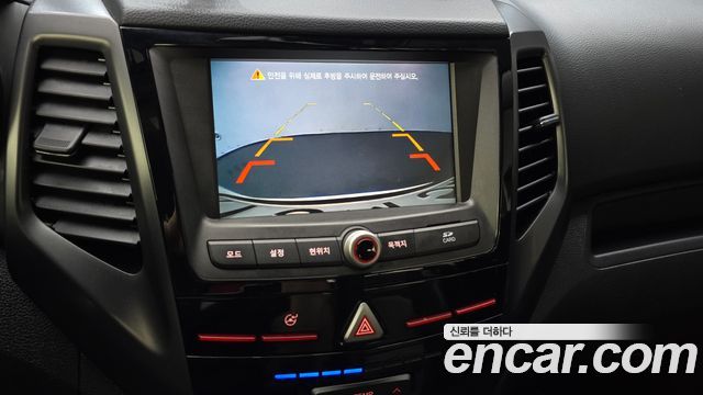 KG Mobility (SsangYong) Tivoli Air Diesel AX 2WD 2018 — фото 14