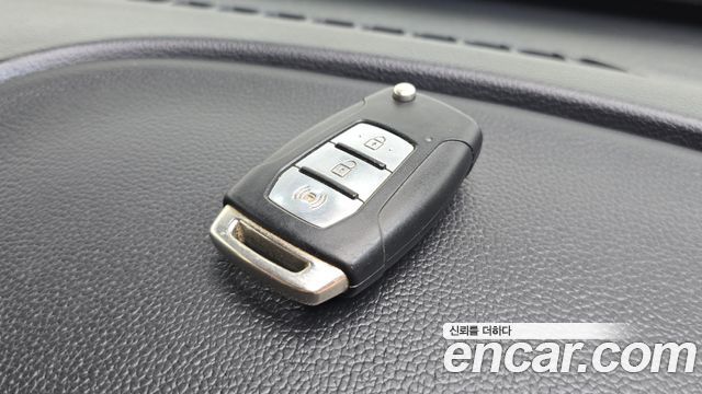 KG Mobility (SsangYong) Tivoli Air Diesel AX 2WD 2018 — фото 15