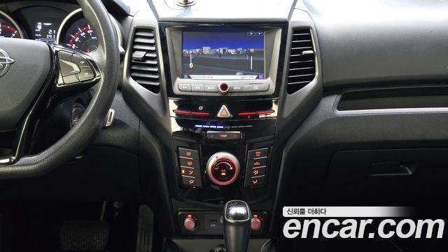 KG Mobility (SsangYong) Tivoli Air Diesel AX 2WD 2018 — фото 29