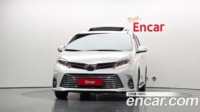 Toyota Sienna 3.5 AWD 2018 — фото 3