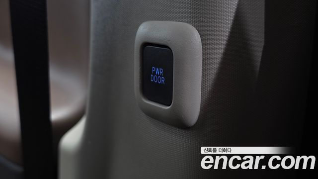Toyota Sienna 3.5 AWD 2018 — фото 35