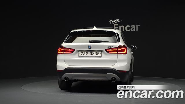 BMW X1 (F48) xDrive 20d 2016 — фото 4