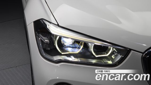 BMW X1 (F48) xDrive 20d 2016 — фото 22