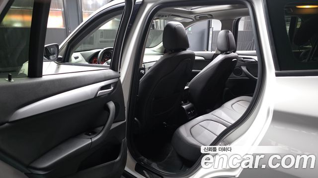 BMW X1 (F48) xDrive 20d 2016 — фото 26