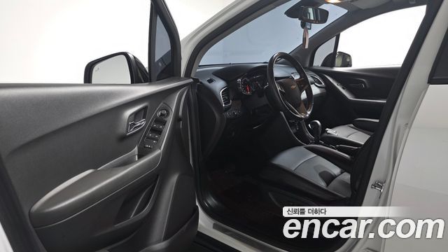 Chevrolet Trax 1.4 Red Line Premier 2019 — фото 10