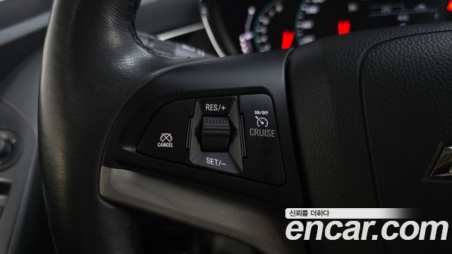Chevrolet Trax 1.4 Red Line Premier 2019 — фото 18