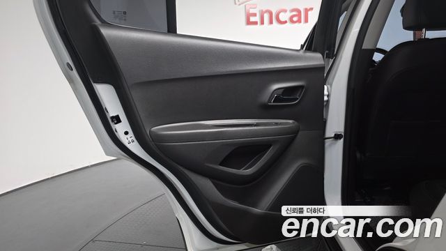 Chevrolet Trax 1.4 Red Line Premier 2019 — фото 25
