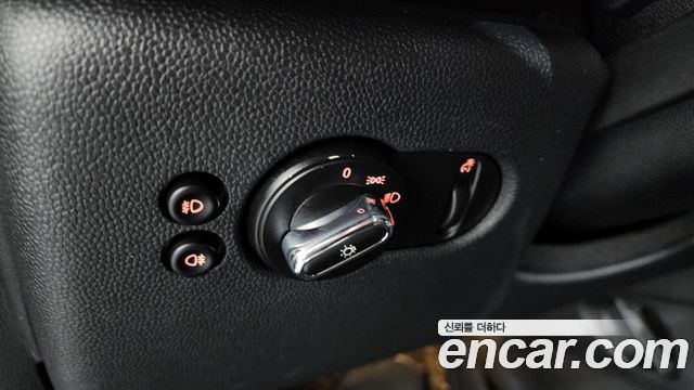 MINI Cooper 5Door Standard 3rd 2019 — фото 16