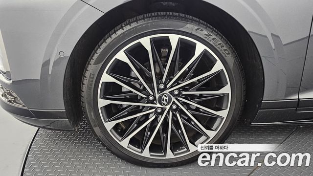 Hyundai Grandeur (GN7) 2,5 Gasoline 2WD Calligraphy 2026 — фото 5