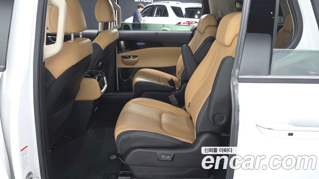 Kia Carnival (IV) Gasoline 9-Seater Signature 2023 — фото 11