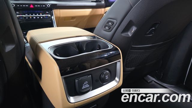 Kia Carnival (IV) Gasoline 9-Seater Signature 2023 — фото 19