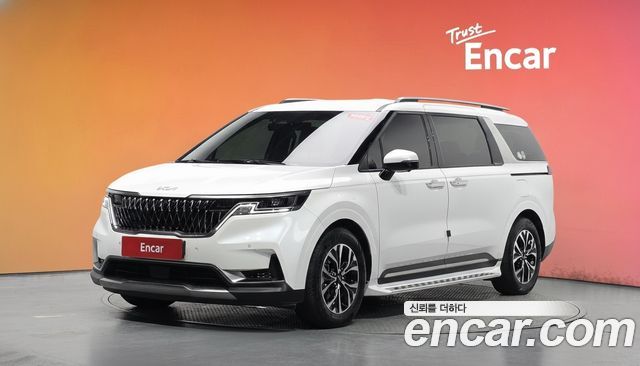 Kia Carnival (IV) Gasoline 9-Seater Signature 2023 — фото 1