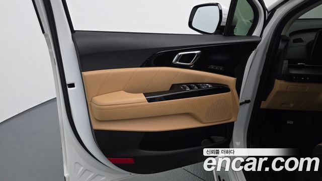 Kia Carnival (IV) Gasoline 9-Seater Signature 2023 — фото 24