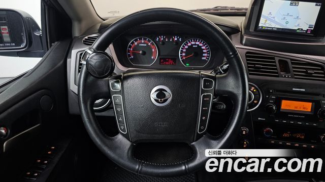 KG Mobility (SsangYong) Korando Sport Adventure 60th Edition 4WD 2015 — фото 14