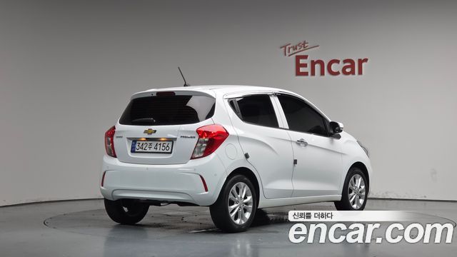 Chevrolet Spark Premier 2022 — фото 2