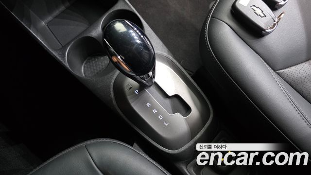Chevrolet Spark Premier 2022 — фото 9