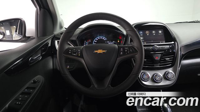 Chevrolet Spark Premier 2022 — фото 13
