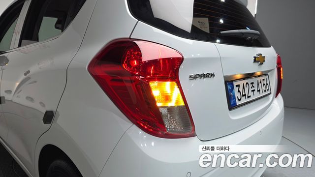 Chevrolet Spark Premier 2022 — фото 23