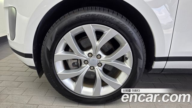Land Rover Range Rover Evoque (II) P250 SE 2023 — фото 5