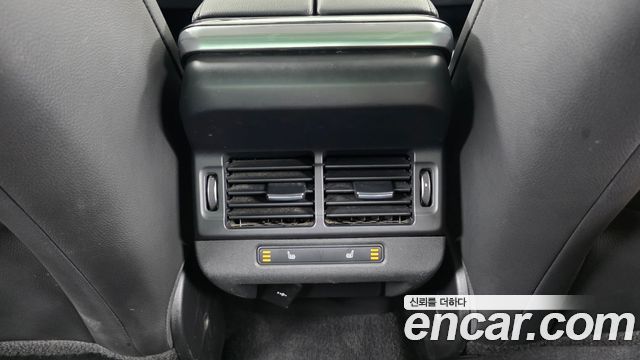 Land Rover Range Rover Evoque (II) P250 SE 2023 — фото 18
