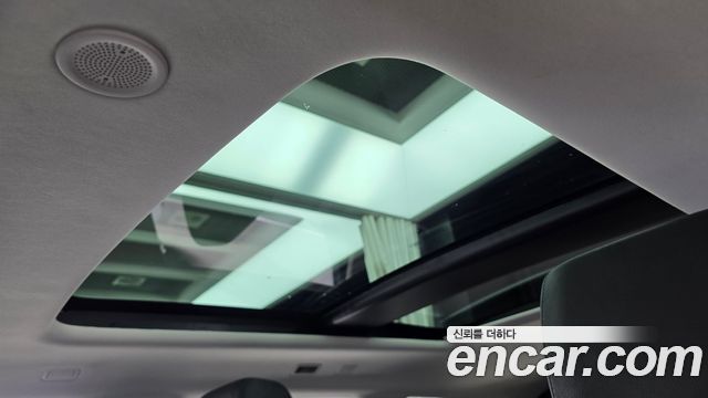 Land Rover Range Rover Evoque (II) P250 SE 2023 — фото 19