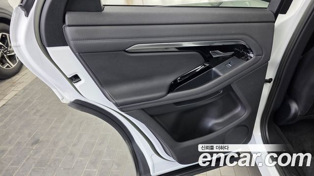 Land Rover Range Rover Evoque (II) P250 SE 2023 — фото 25