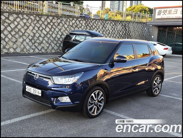 KG Mobility (SsangYong) Tivoli LX 2WD