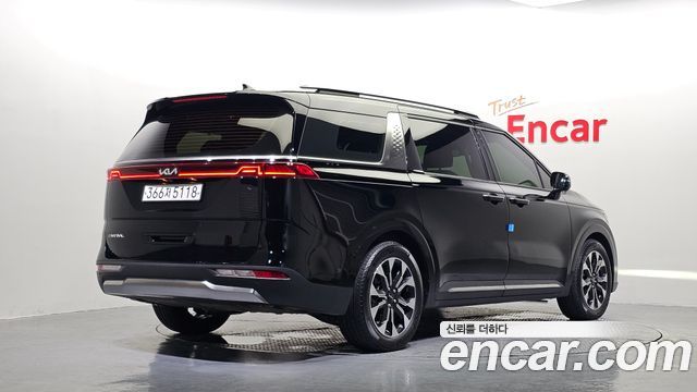 Kia Carnival (IV) Gasoline 9-Seater Signature 2023 — фото 2