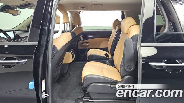 Kia Carnival (IV) Gasoline 9-Seater Signature 2023 — фото 11