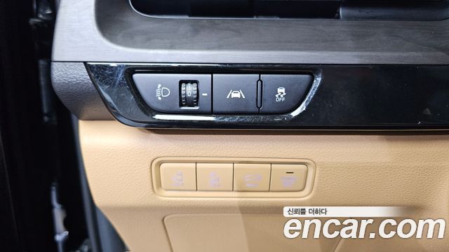 Kia Carnival (IV) Gasoline 9-Seater Signature 2023 — фото 14