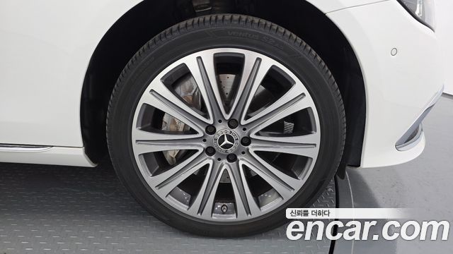 Mercedes-Benz E-Class (W213) E450 4MATIC Exclusive 2021 — фото 5