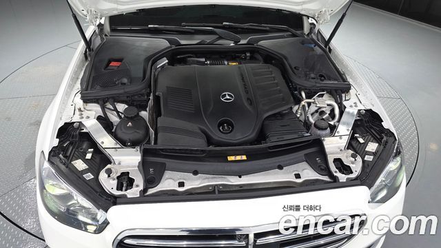 Mercedes-Benz E-Class (W213) E450 4MATIC Exclusive 2021 — фото 6