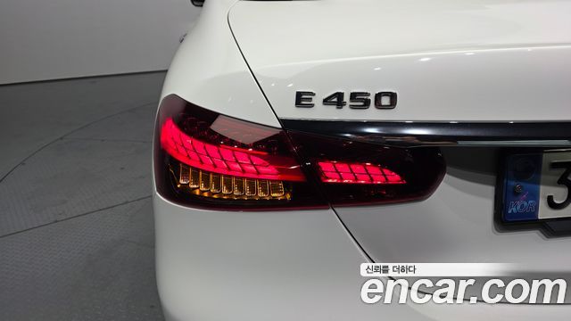 Mercedes-Benz E-Class (W213) E450 4MATIC Exclusive 2021 — фото 23