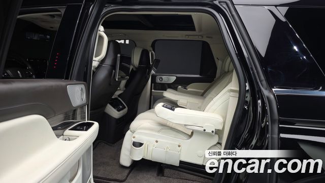 Lincoln Navigator (IV) 3.5L Black Label 2020 — фото 16