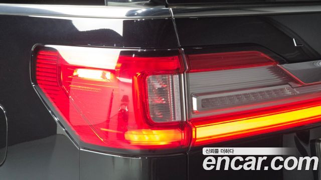 Lincoln Navigator (IV) 3.5L Black Label 2020 — фото 29