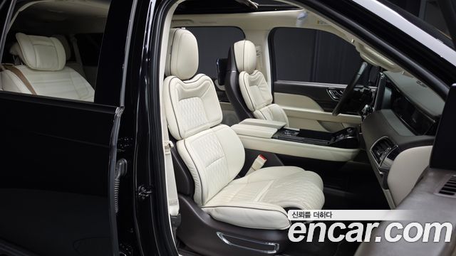 Lincoln Navigator (IV) 3.5L Black Label 2020 — фото 32