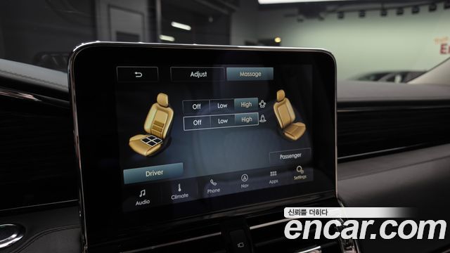 Lincoln Navigator (IV) 3.5L Black Label 2020 — фото 38