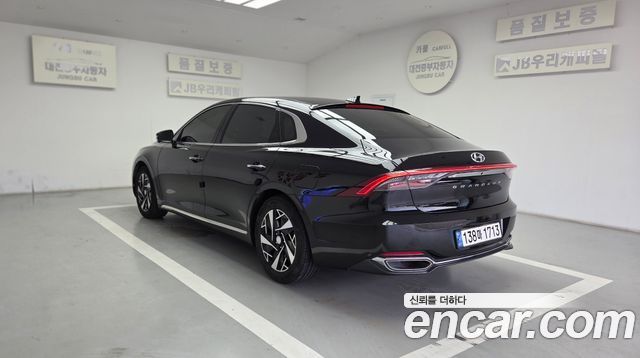 Hyundai Grandeur Hybrid (IG) Exclusive 2022 — фото 2