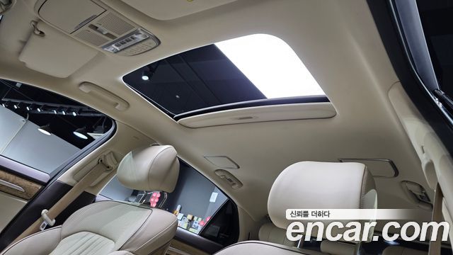 Genesis EQ900 3.8 GDI AWD Premium Luxury 2016 — фото 24