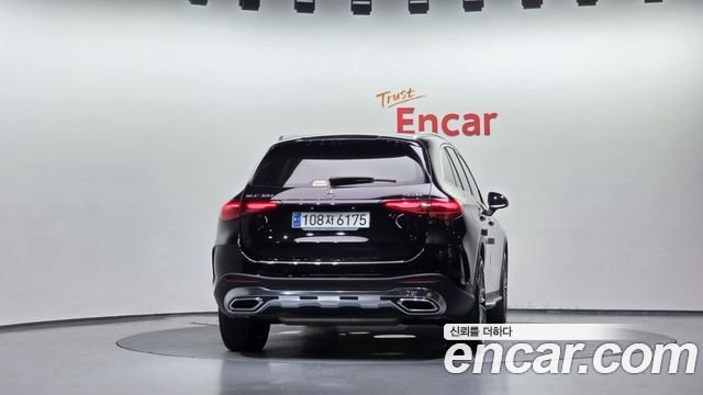 Mercedes-Benz GLC-Class (X254) GLC300 4MATIC AMG Line 2023 — фото 4