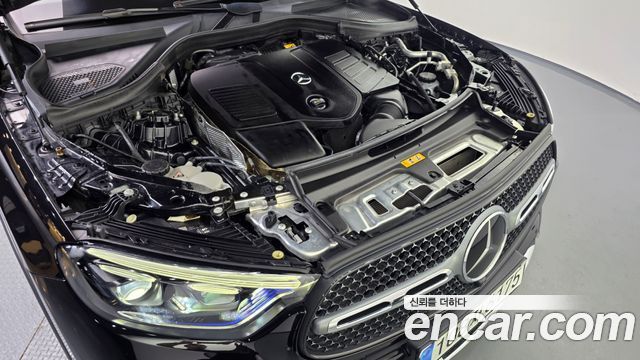 Mercedes-Benz GLC-Class (X254) GLC300 4MATIC AMG Line 2023 — фото 6
