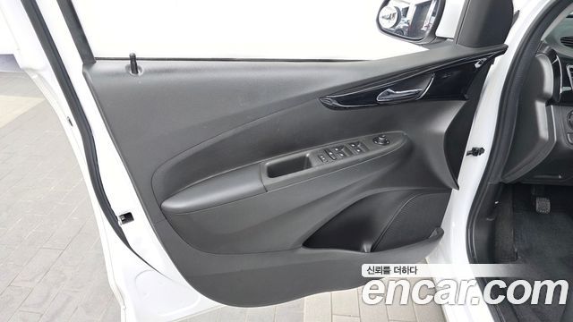 Chevrolet Spark Premier 2021 — фото 24